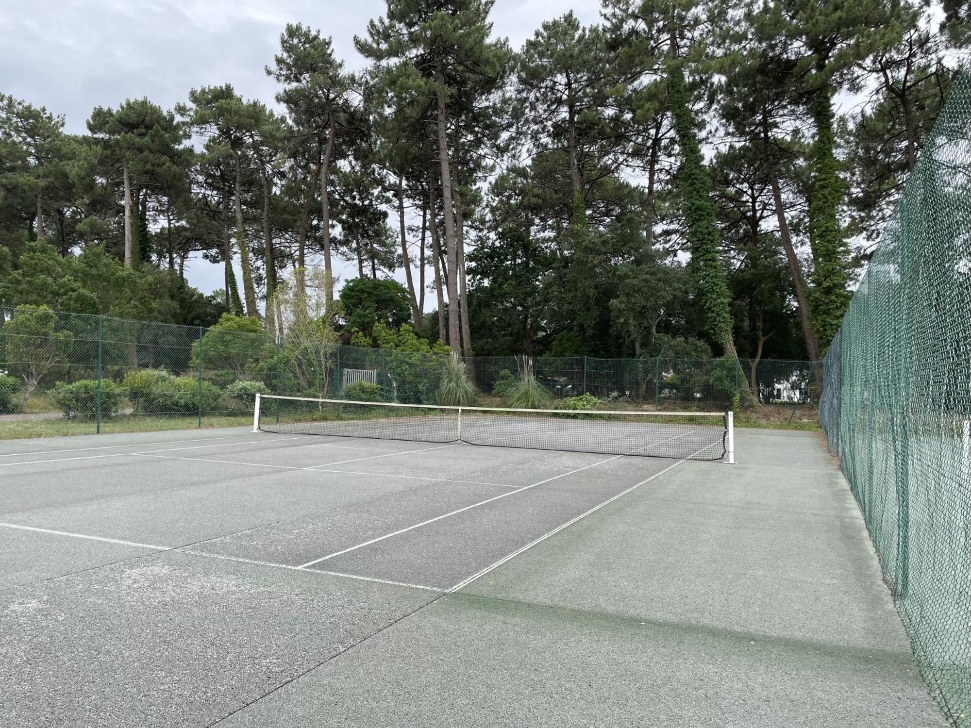 Chalet Paisible A La Plage, Piscine Et Tennis Ondres Exterior photo